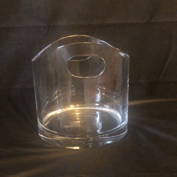Tiffany & Co lead crystal ice bucket scalloped top 7” by 7” 2006 fall promo - Picture 2 of 6